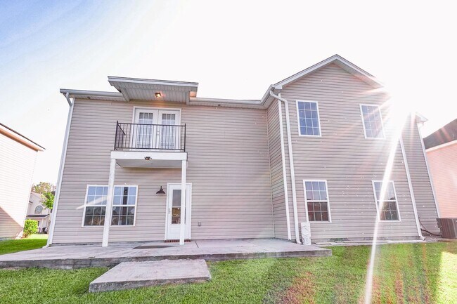 Building Photo - Available Soon!