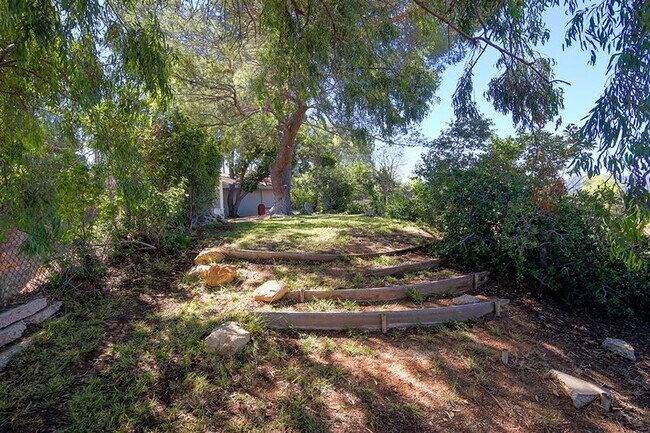 Building Photo - 279 Starlight Crest Dr