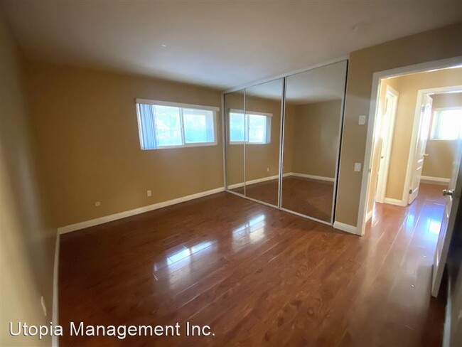 Building Photo - 6333 College Grove Way
