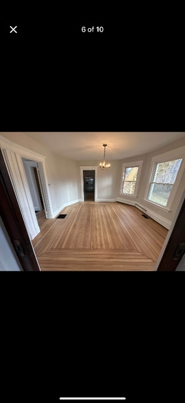 Building Photo - 149 Sunnyside Ave