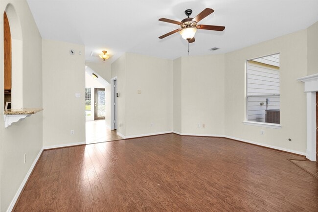 Building Photo - 2 Lulach Cir