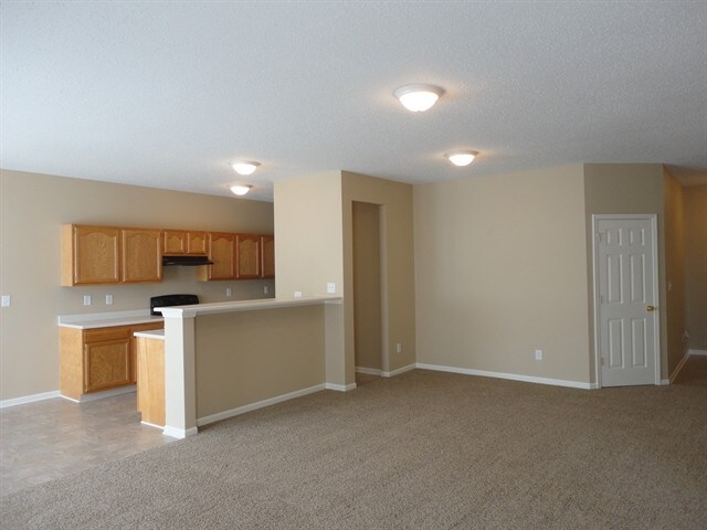 Building Photo - 9931 Lakefield Ln