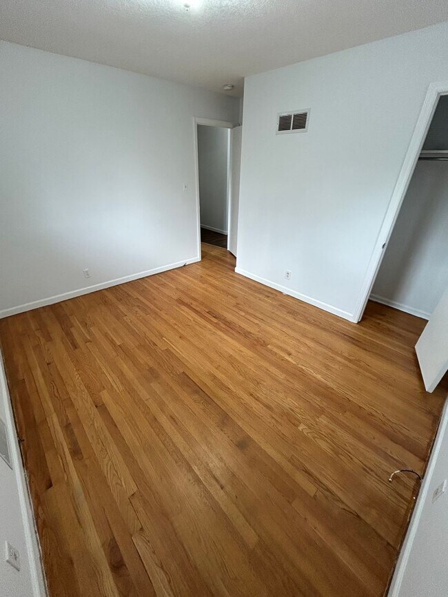 Building Photo - 20808 E 13th Terrace Ct S