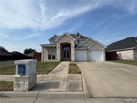 Building Photo - 4012 Ulex Ave