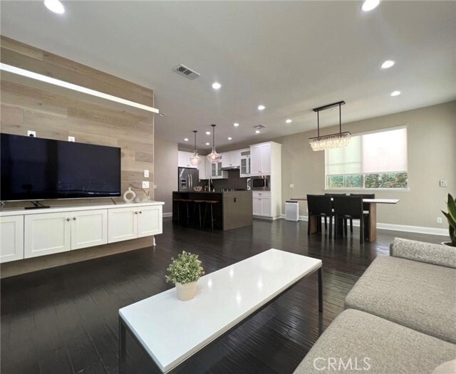 Building Photo - 406 Sevilla Dr