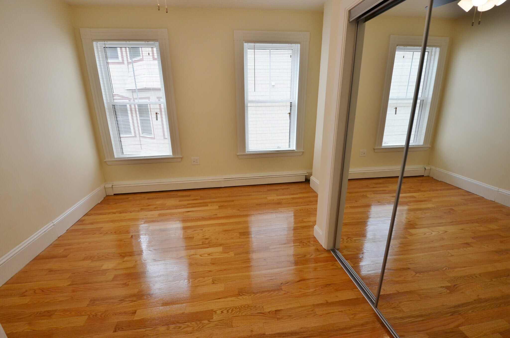 Building Photo - 33 Brookline St