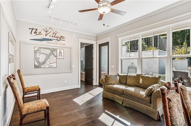 Building Photo - 6 Whisper Pl