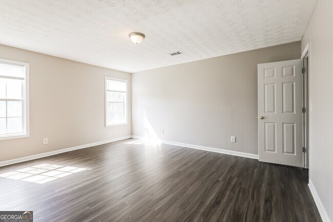 Building Photo - 2415 Crestwicke Crossing Ct