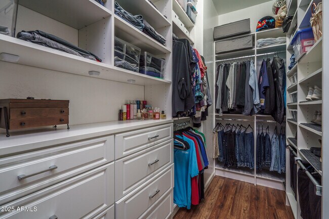 Building Photo - 14757 W Pasadena Ave