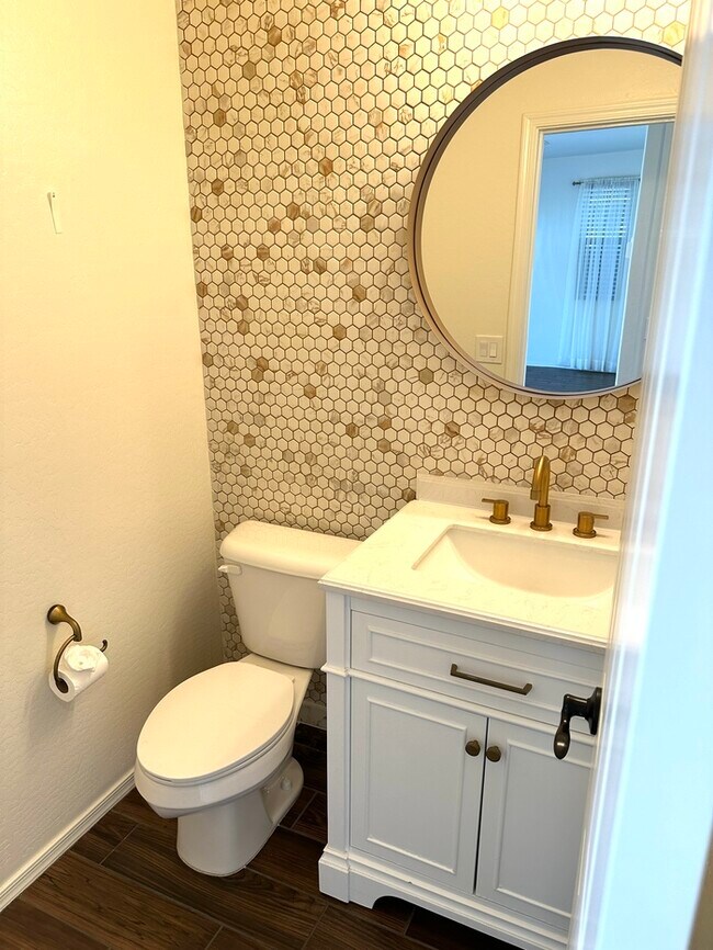 Building Photo - Stunning Elliot Groves home in Morrison Ranch. 4 bed+ 2 offices + loft