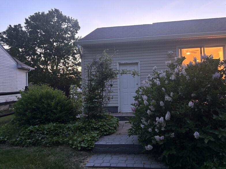 Building Photo - 1708 Deer Run Dr