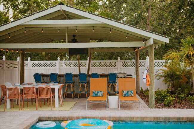 Building Photo - 1608 80th St NW