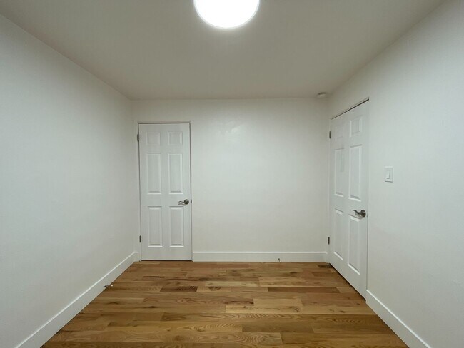 Building Photo - 752 Vrain St