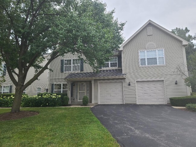 Building Photo - 1369 Orleans Dr