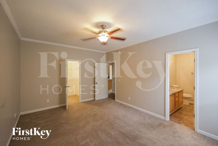 Building Photo - 12922 Woodland Park Cir