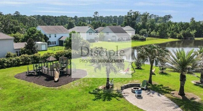 Building Photo - 202 Scarlett Ln