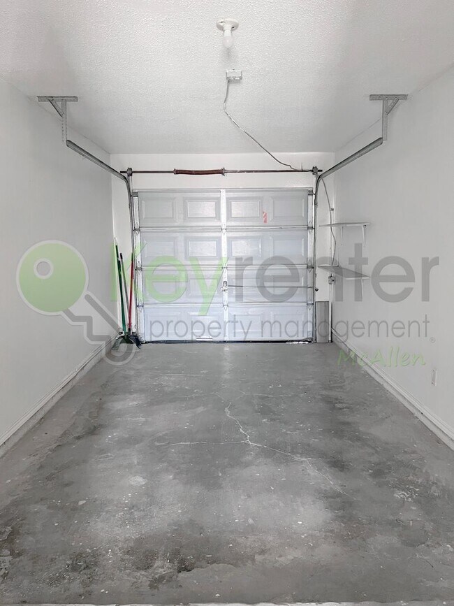 Building Photo - Beautiful 3bed/2bath Home in McAllen