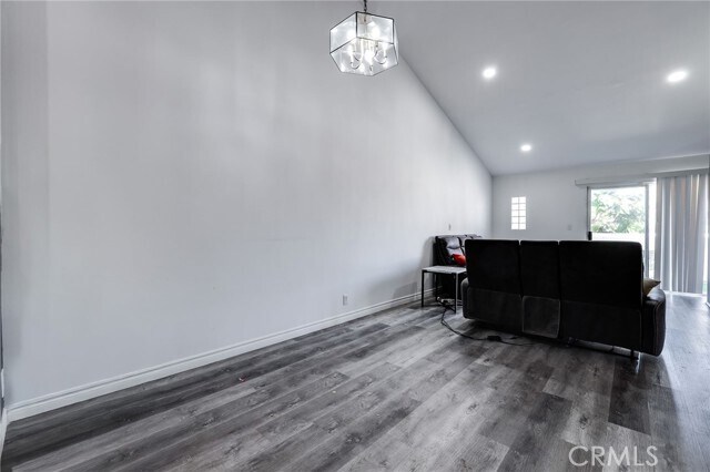 Building Photo - 5500 Terrace Blvd