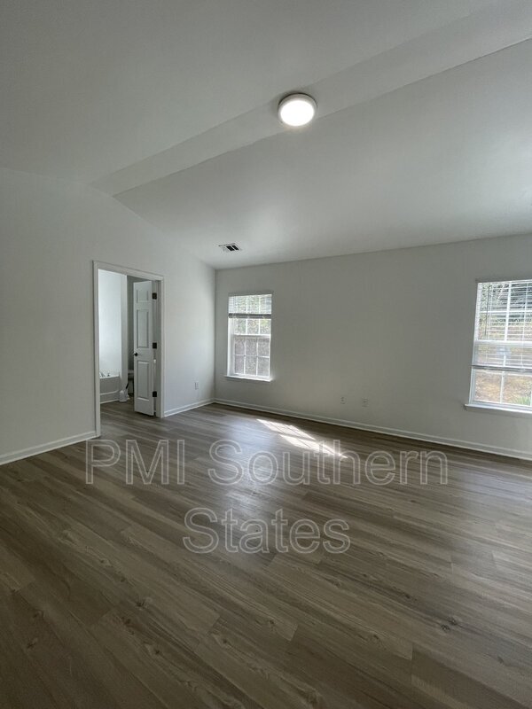 Building Photo - 16 Evonvale Ct