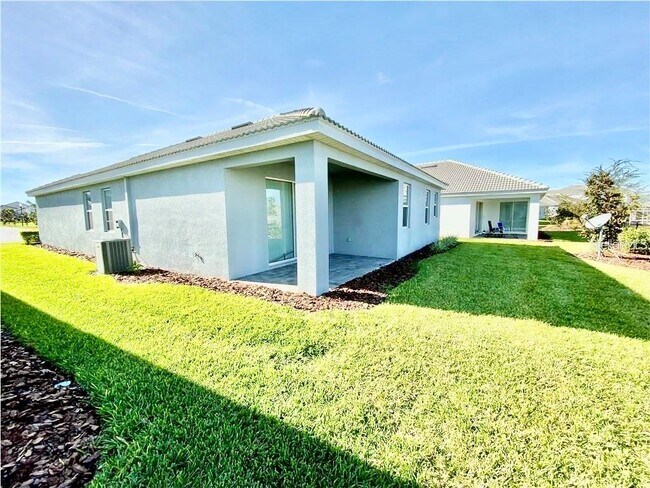 Building Photo - 1498 Bunker Dr