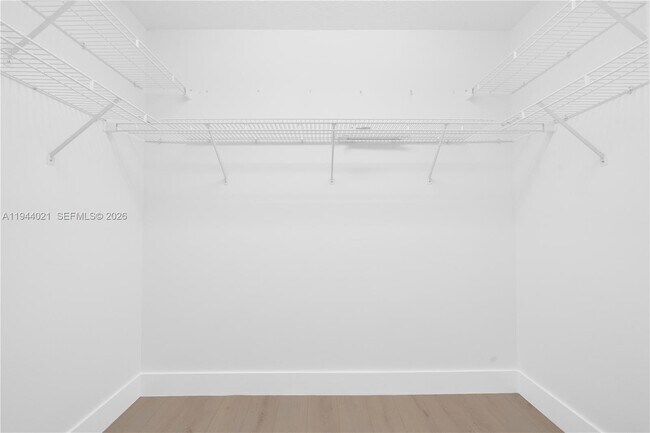 Building Photo - 10514 SW 127th Ct