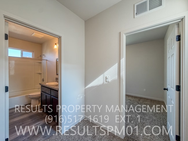 Building Photo - Stunning 4 Bedroom Home in Winding Meadow Village