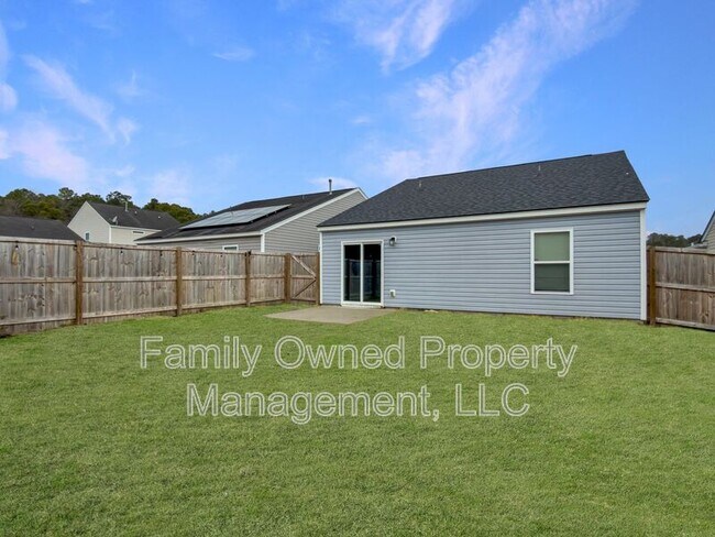 Building Photo - 351 Salkahatchie St