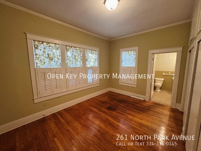 Building Photo - 261 N Park Ave