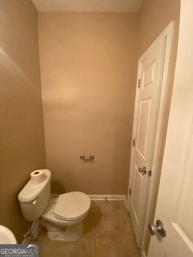 Building Photo - 7576 Rutgers Cir