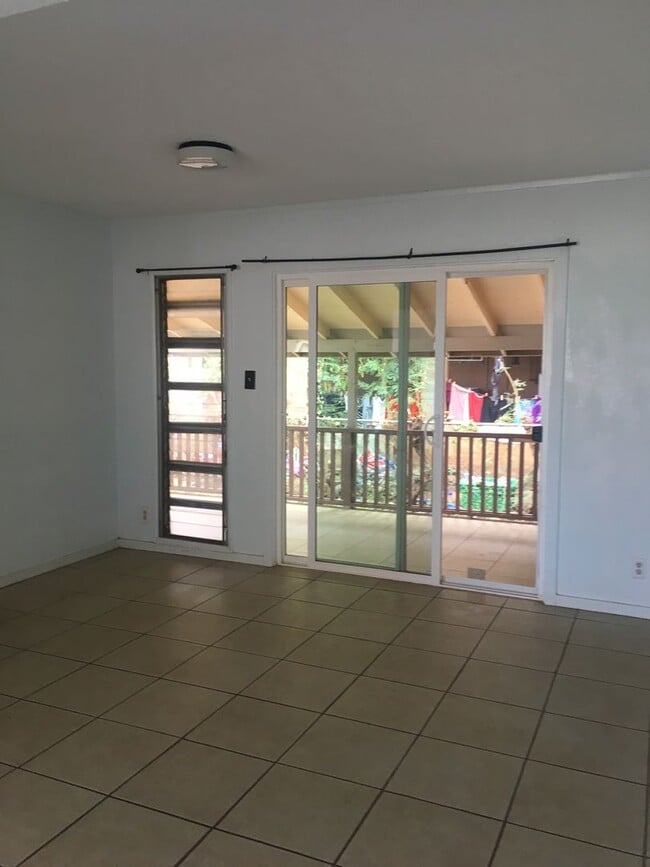 Building Photo - 84-700 Farrington Hwy #A