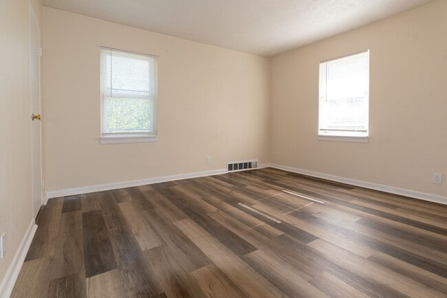 Building Photo - 3516 Brockton Ln