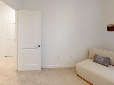 Building Photo - 15126 Sunny Day Dr