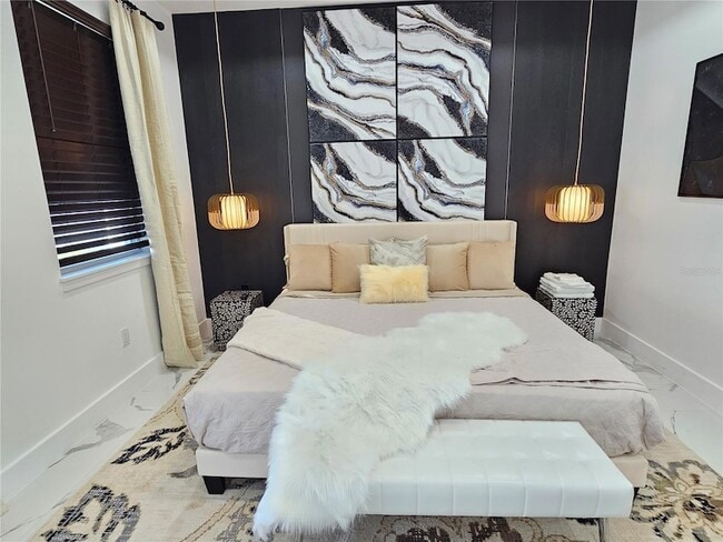 Building Photo - 2075 Jewell Ave