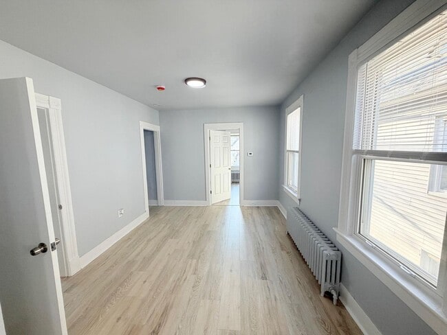 Building Photo - 39 Farren Ave