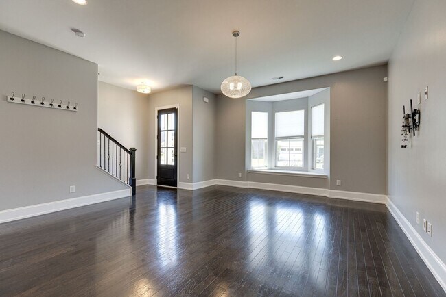 Building Photo - **Stunning 3BE/2.5BA home in a stellar nei...