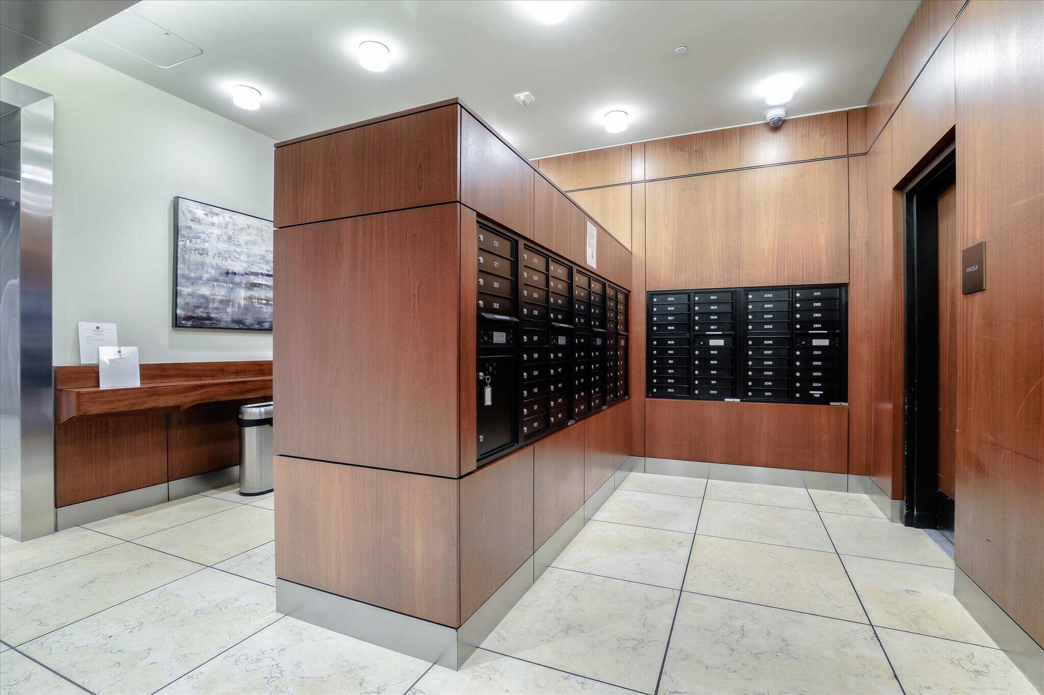 Mailboxes - 88 E San Fernando St