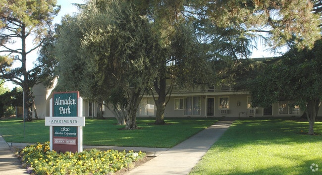 Building Photo - Almaden Park