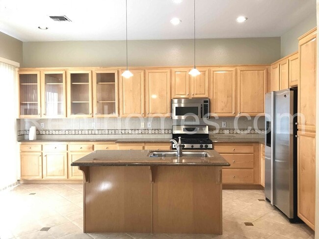 Building Photo - 11665 Miro Cir