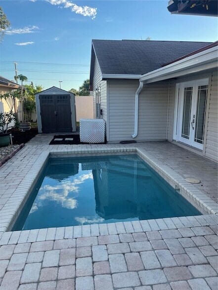 Building Photo - 10813 Venice Cir