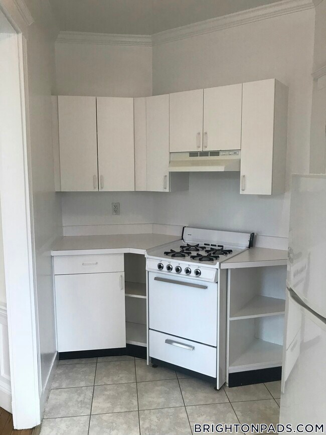 Building Photo - 115 Kilsyth Rd