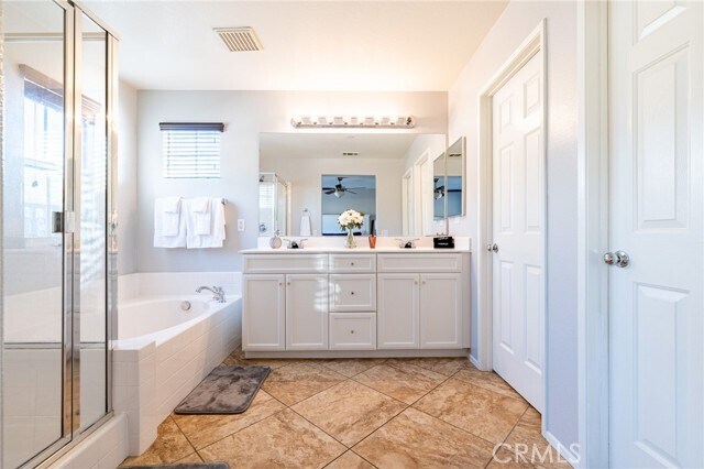 Building Photo - 6371 Estrela Ln