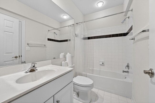 Building Photo - 11316 Ridge Mist Terrace