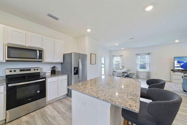 Building Photo - 51 Woodsorrel St