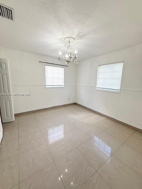 Building Photo - 4871 SW 24th Ave