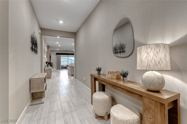 Building Photo - 375 Portus Delphini Ct