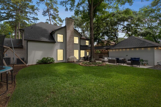 Building Photo - 4810 Middle Falls Dr