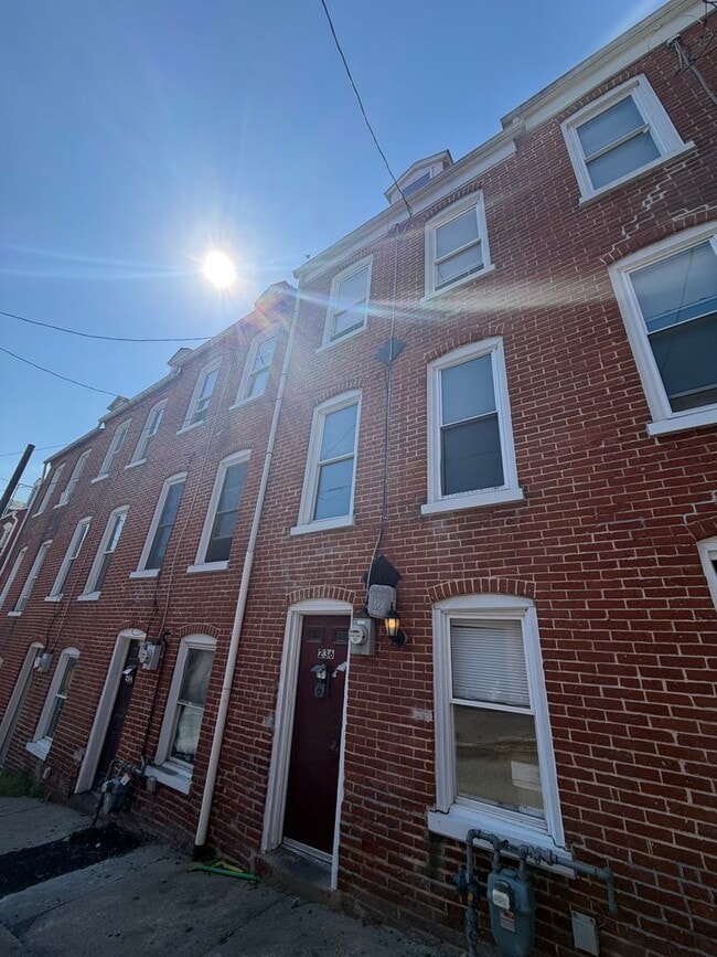 Building Photo - 236-238 West Mifflin Street