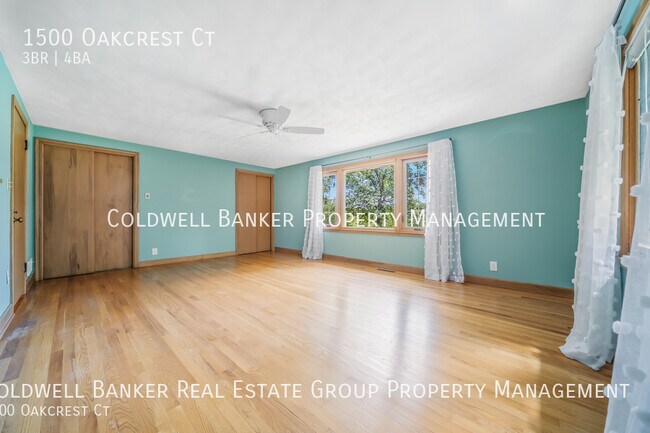 Building Photo - 1500 Oakcrest Ct
