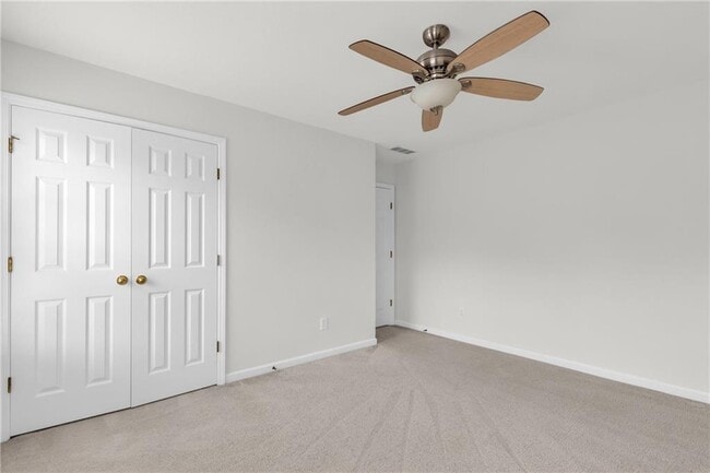 Building Photo - 10870 Brunson Dr