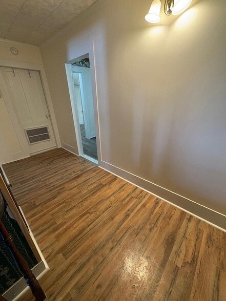 Building Photo - 12533 US-6